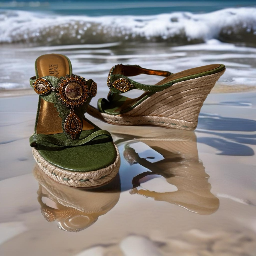 Franco Sarto Embellished Olive & Metallic Wedge Size 6